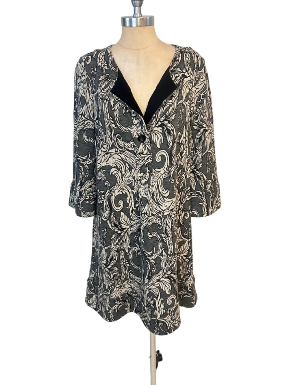 Diane Von Furstenberg Long Sleeve wool blend Dress Size 12